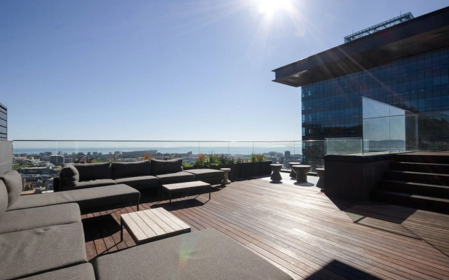 Sixteen On Bree 2004 by CTHA