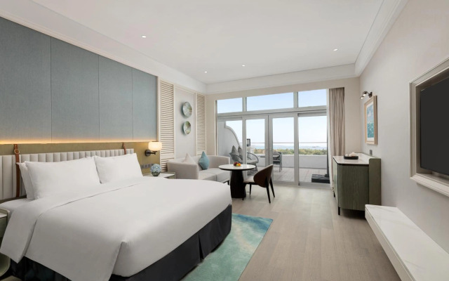 Xiamen International Seaside Hotel (hotel corridor leads to the stone exhibition hall)