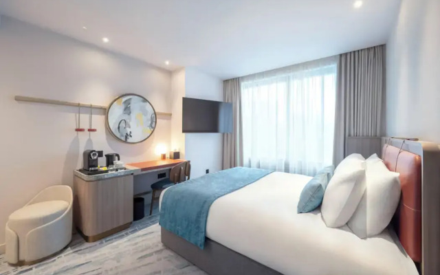 Dorsett Canary Wharf London