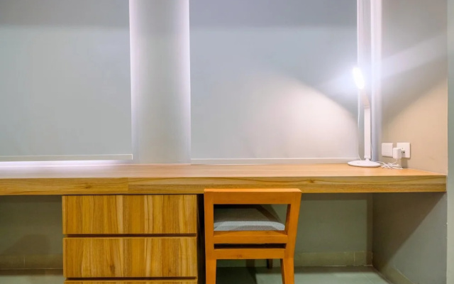 Cozy and Spacious Studio Apartment at Mustika Golf Residence