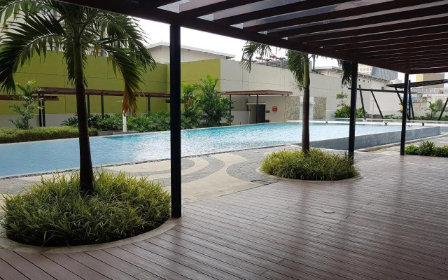 Studio unit at Centrio Tower