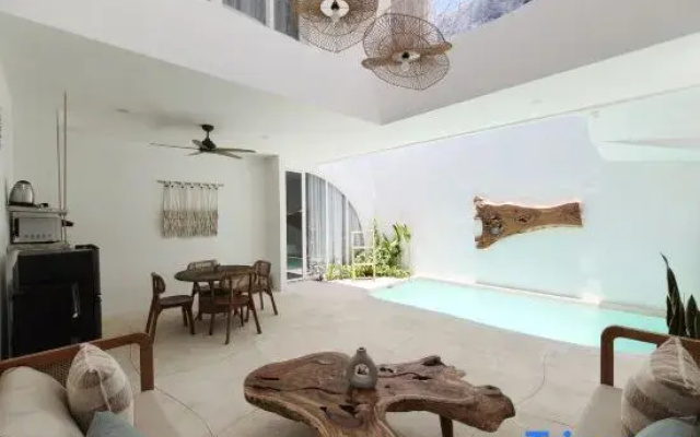 Villa Makuya - Stylish Mediterranean 2BR Villa in Uluwatu