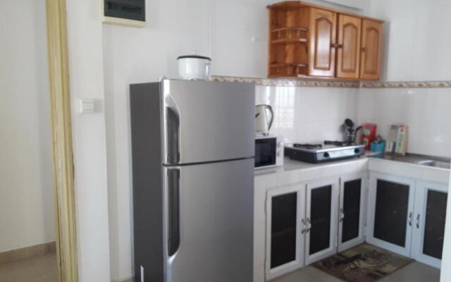 Bano Tourist Residence - 650 meters from Grand Bay Beach
