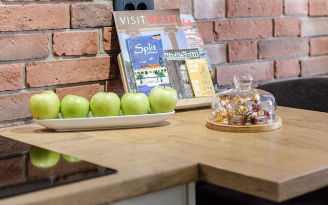 Studio Apple