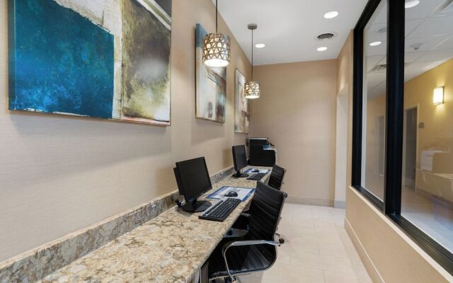 Antioch Hotel & Suites