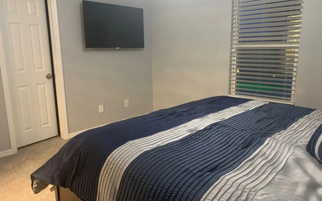 Brand New Bullheadcity Pool Home