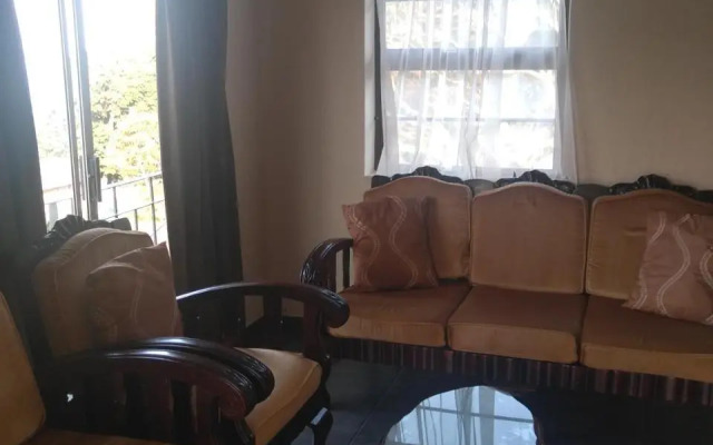 Henry's House on Sea