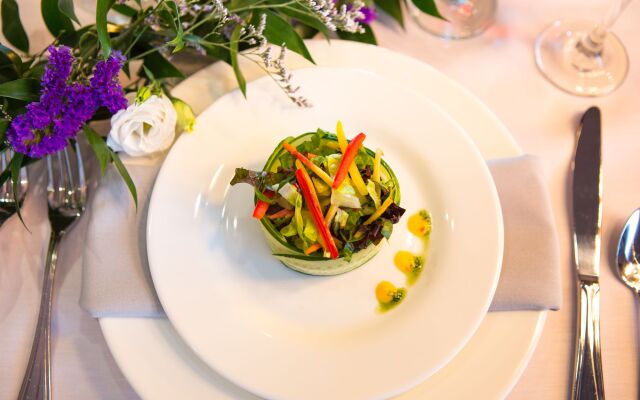 Holiday Inn Mishawaka by IHG