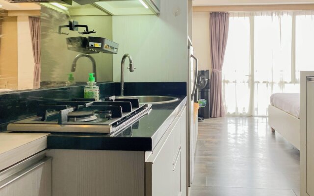 Good Choice And Cozy Studio At Ambassade Kuningan Apartment