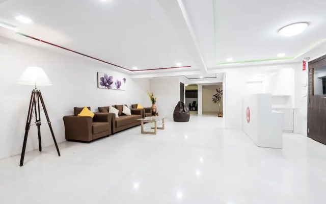 OYO 5012 Lake View Residency