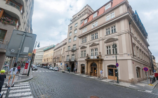 Old Town Boutique Suites