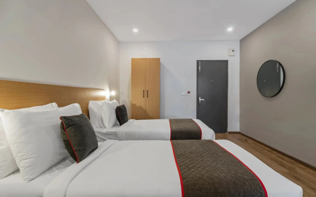 OYO Townhouse 123 White Ridge Kondapur