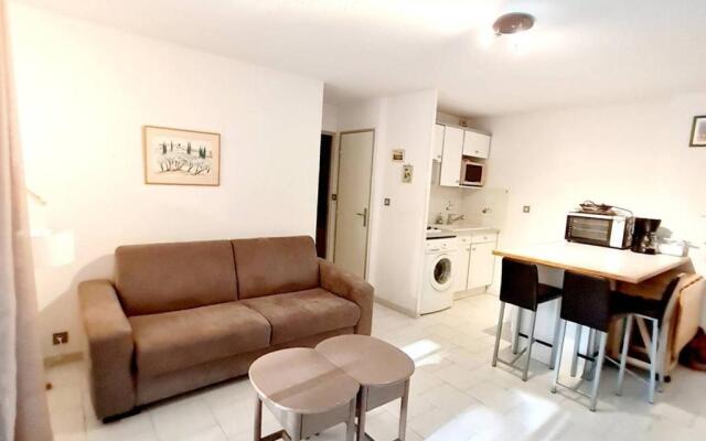 Appartement Six-Fours-les-Plages, 2 pièces, 4 personnes - FR-1-316-24