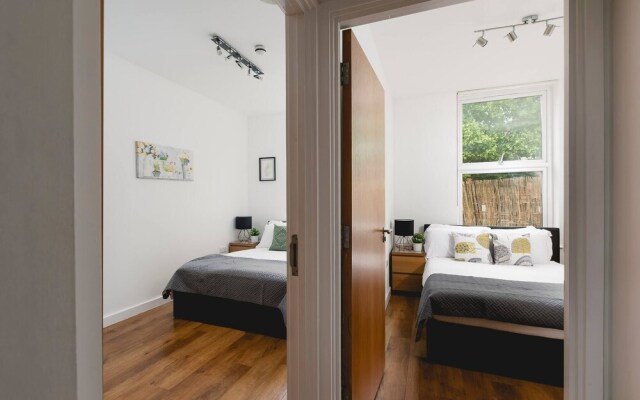 Skyvillion - 2 Bed Apartment In Ladbroke Grove