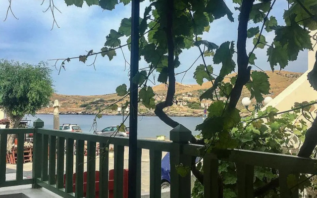 The house in the port