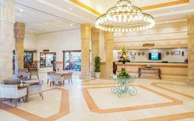 Charmillion Sea Life Resort