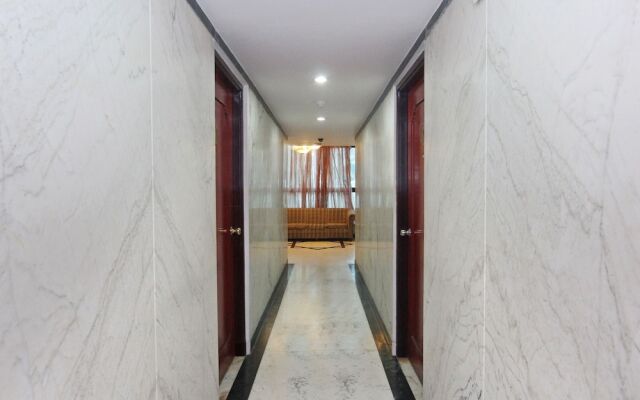 OYO 4452 Hotel Pigeon International
