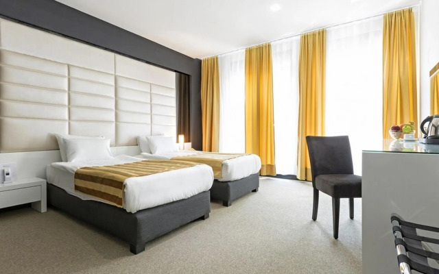 Nova City Hotel Signature Collection