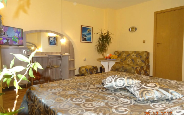 Hotel Color