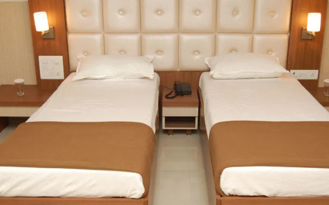 OYO 2026 Hotel Aishwarya Residency