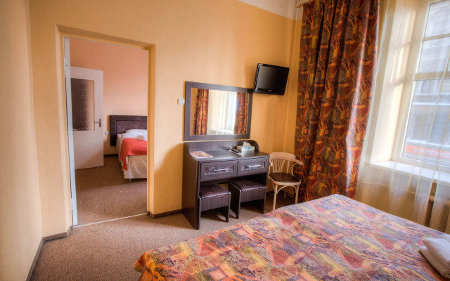 Viktorija Hotel
