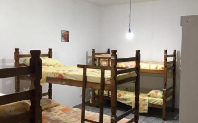 Parada 86 Hostel