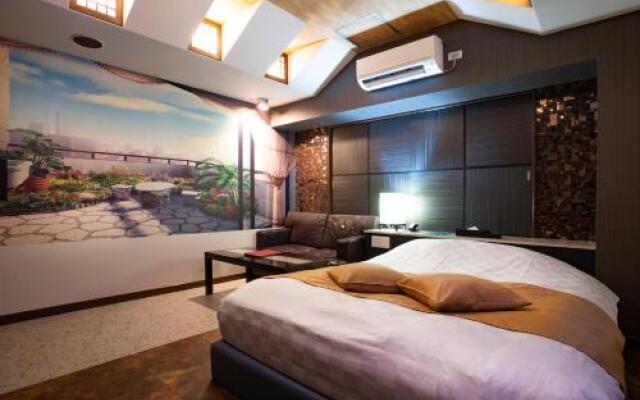 Apricot - Adults only