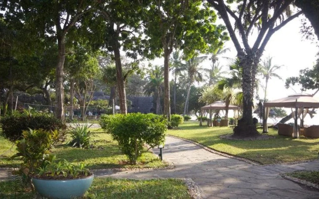 Ocean Village Club (Adults Only)