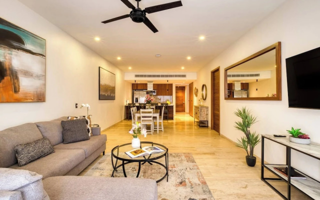 Apt #9, #10, #11, #12 gpo 20 pax