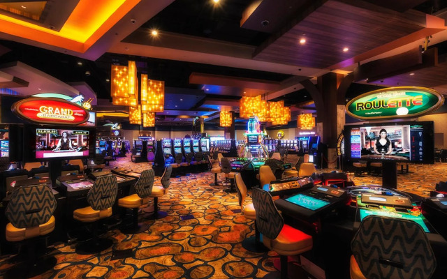 Twin Arrows Navajo Casino Resort