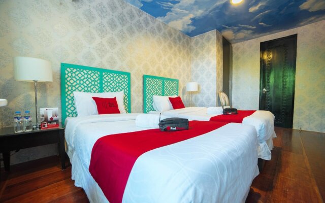 Bless Amare Boutique Hotel by RedDoorz