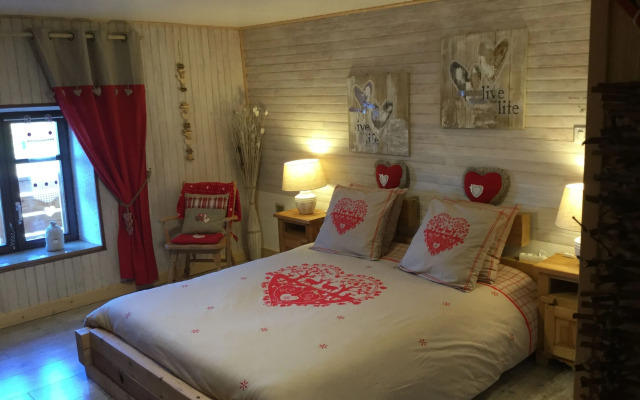 La Ferme de Là-haut B&B