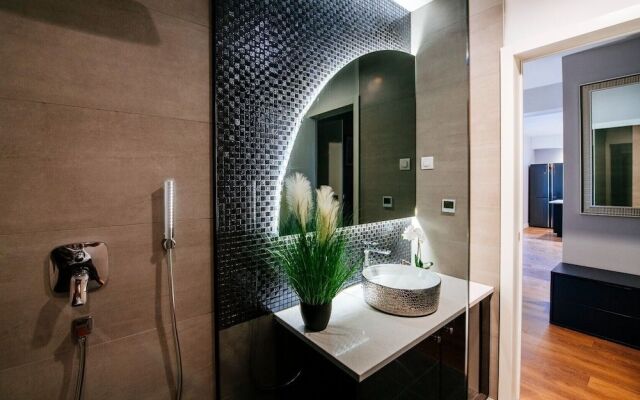 Penthouse Luxury Suite