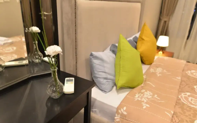 Community Apartment - bkbhce26