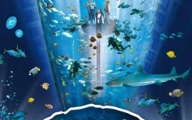 Park - Aqua Dom  Sea Life Berlin
