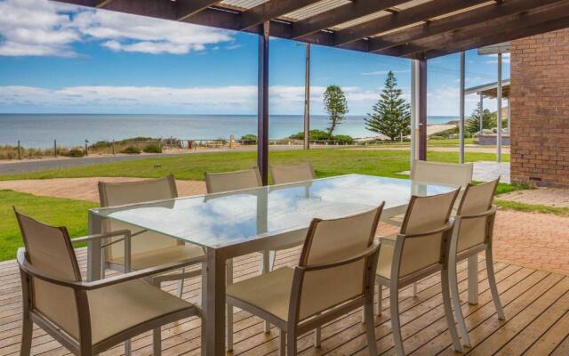 Gold Coast Views - 10 Gold Coast Drive