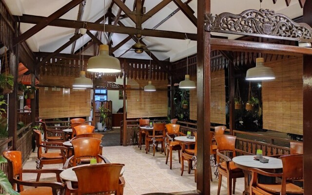 Paku Mas Yogyakarta
