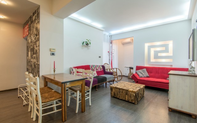 Top Centre Apartment Next to Vitosha Boulevard