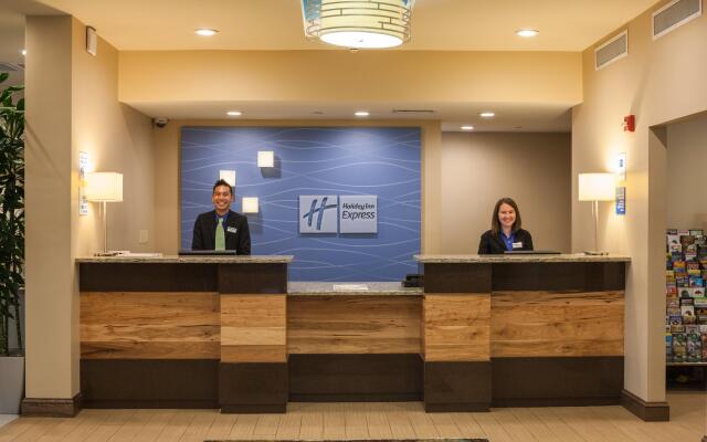 Holiday Inn Express Charleston – Downtown Medical Area
