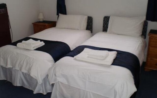 Avalon House Hotel