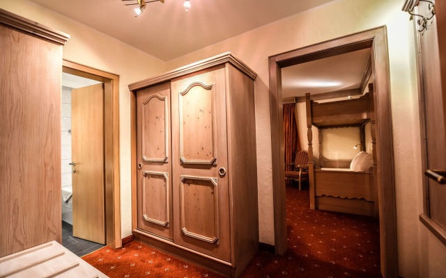 Balma Restaurant | Suites