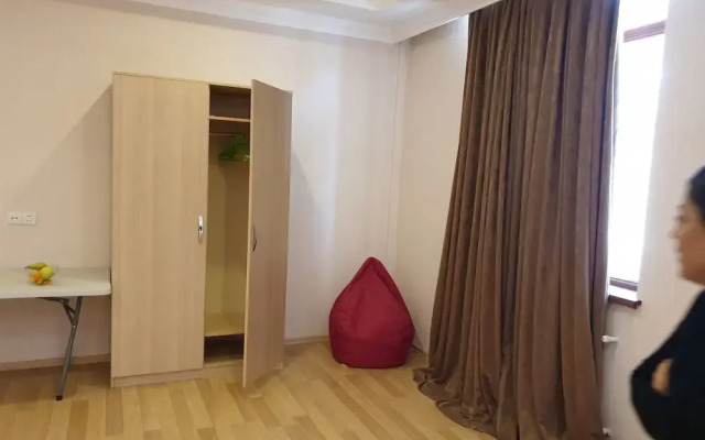 Football Stadium hotel-apartment