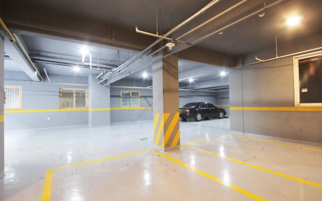 Yeosu 1st Avenue Hotel