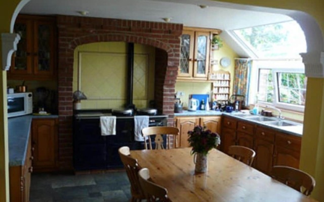 Pine Lodge Bed & Breakfast