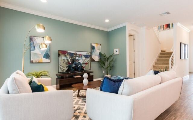 Vhc Srh8 2641 8 Bedroom Condo