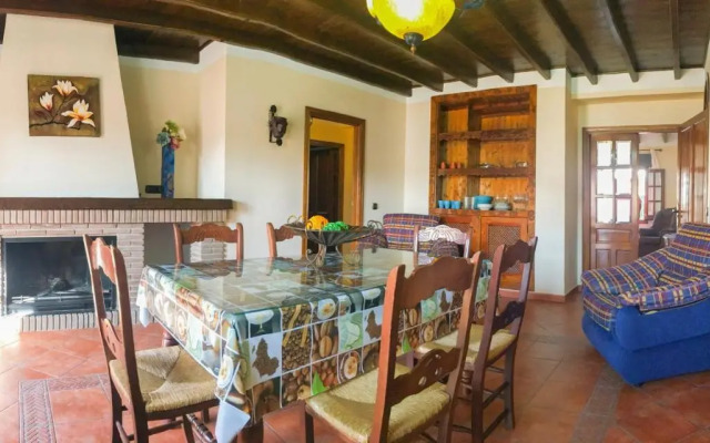 Casa de Teones