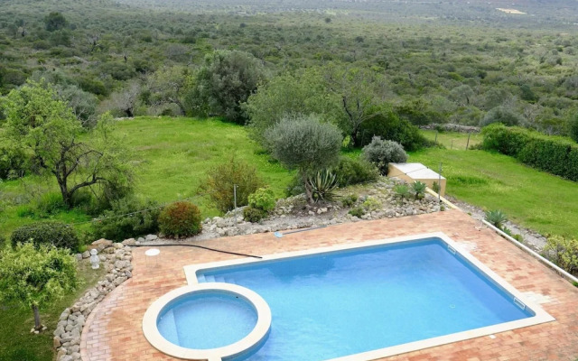 Casa Amarela by Portucasa