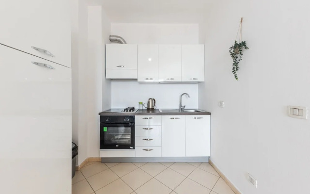 Central Main Square Apartment