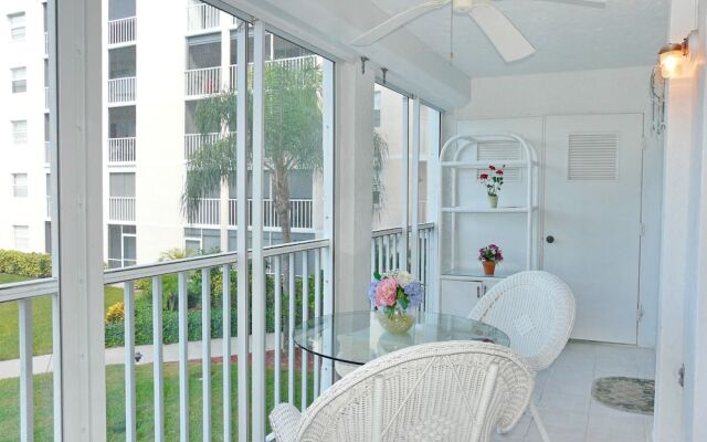 Sands of Marco C-202