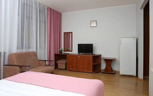Sanatorium Krasnousolsk Building 4